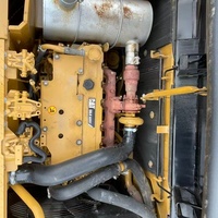 Excavatrice hydraulique d'occasion CAT 323D2L de qualité supérieure, bien entretenue, faible consommation de carburant, pour la construction routière et les projets municipaux