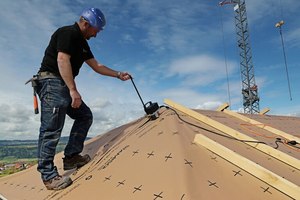Machine à souder Miniwelder Roof 2 Wedge 220V 800W, température réglable pour membranes d'étanchéité de 1,0 mm - Product Image 6