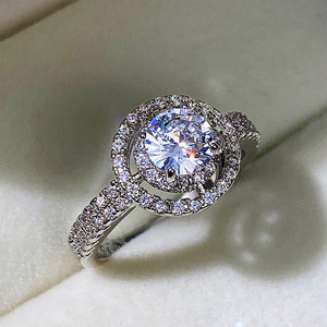 Elegante anello nuziale rotondo per donna, gioielli scintillanti alla moda - Product Image 4