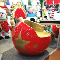 Chaise boule de Noël commerciale en fibre de verre, décorations de Noël, grand siège sphérique pour l'affichage dans les centres commerciaux et les halls d'hôtel