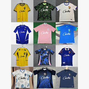 Camiseta de Fútbol Personalizada con Logotipo del Equipo, Moderna, Deportiva, de Manga Corta, 100% Poliéster, Secado Rápido, Anti-UV, Transpirable - Product Image 2