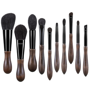 Pinceaux en poils de chèvre naturels ultra-doux pour maquilleurs professionnels Ensemble de beauté haut de gamme Ensemble de pinceaux de maquillage en poils naturels véritables - Product Image 1