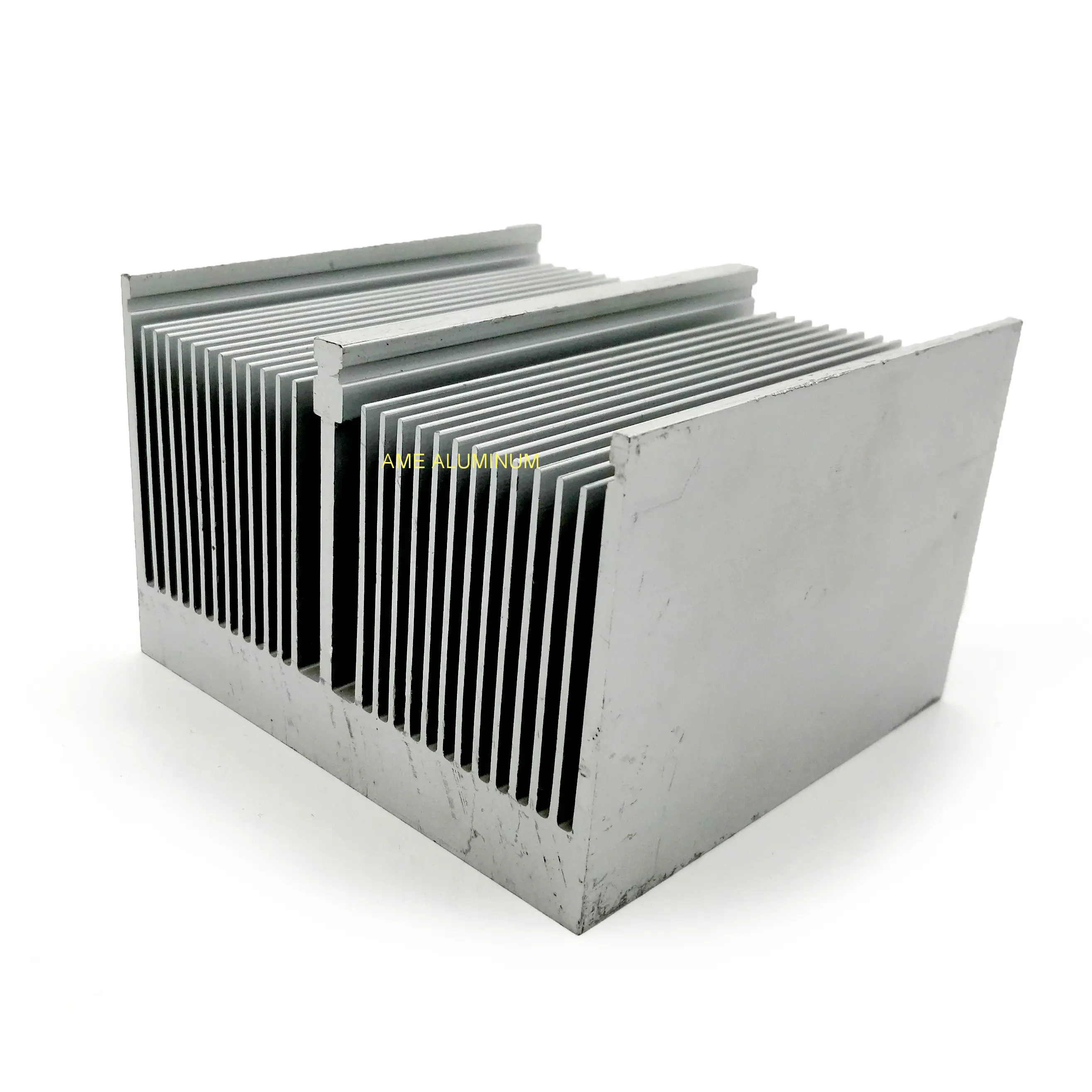 Gran todo tipo de carcasa de aluminio CNC personalizada de aluminio extruido