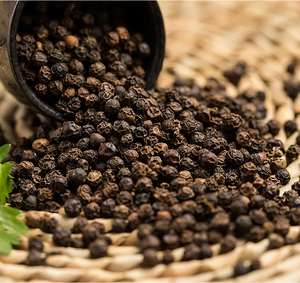 พริกไทยดำคุณภาพสูง ลวคัง ฮันเดรด สไปซ์ส รสชาติธรรมชาติแท้ ราคาดีที่สุด พริกไทยดำเม็ดเดียว สมุนไพรดิบ อบแห้งแบบ FD อายุการเก็บรักษา 2 ปี - Product Image 4