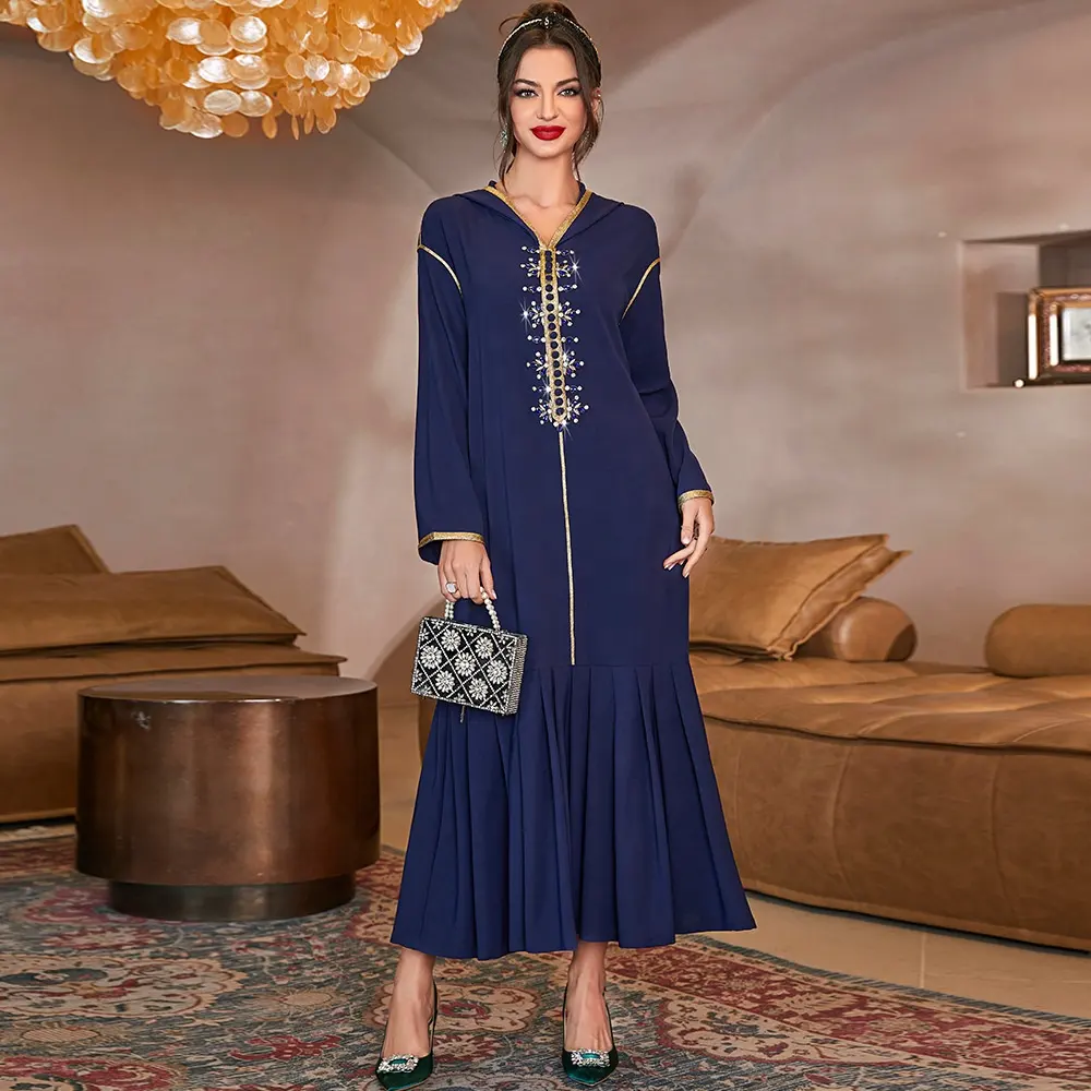 Últimas Bordados Design Muçulmano Vestido Kaftan Abaya Abrir Vestuário Islâmico Tecido Macio Dubai AbayaHandwork Enfeite