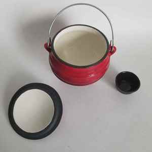Olla Potjiekos Sudafricana para Guisos, Olla de Hierro Fundido Esmaltado con 3 Patas para Cocinar en Casa, Servir Sopa - Product Image 4