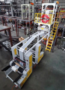 Máquina Extrusora de Película de Embalaje de Coextrusión Biodegradable Automática de Alta Presión - Product Image 4