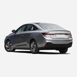 For Geometry a 11,000 km Used Sedan Compact <strong>Electric</strong> <strong>Car</strong> Automatic Left <strong>4</strong>-door 5-<strong>seater</strong> Luxury R16 LED Headlights - Product Image 4