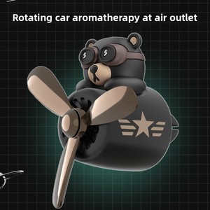 Diffuseur d'air <span class=keywords><strong>de</strong></span> voiture rotatif Haco Bear en ABS avec parfum d'aromathérapie pour la décoration des aérations - Product Image 5