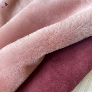 Pelliccia di Shearling in pelle di pecora Super morbida ad alta densità per cappotto invernale e cappello che rende il prodotto in pelliccia animale modello grezzo - Product Image 3