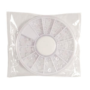 SunelPort <span class=keywords><strong>Bandejas</strong></span> de Resina Blanca con Perlas 2345mm Paquete Mixto Logo Personalizado Jelly 12 Compartimentos para Decoraciones de Uñas DIY en Forma de Media Luna - Product Image 2