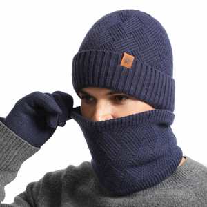Ensemble trois pièces hiver homme : bonnet tricoté, écharpe doublée polaire double épaisseur et gants - Product Image 4