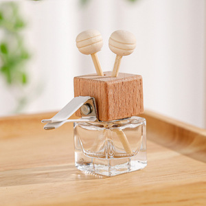 Penjualan terlaris 8ml klip penyebar parfum mobil klip ventilasi penyegar udara botol parfum mobil - Product Image 4