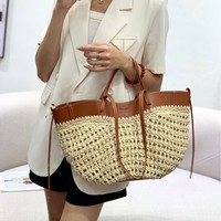 Sac fourre-tout femme en PU tressé couleur cognac, patchwork color-block, style vacances décontracté, nouvelle collection transfrontalière 2026