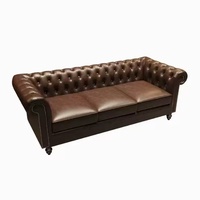 Fauteuil Chesterfield en cuir véritable fait main, brun vintage, mobilier traditionnel pour la maison ou le bureau