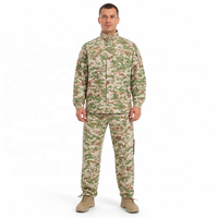 KMS personnalisé en gros polyester/coton extérieur respirant camping randonnée imperméable tactique vêtements ACU Camouflage uniforme