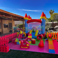 Manège gonflable commercial Bettaplay, carrousel blanc, aire de jeux intérieure/extérieure pour écoles, aire de jeux souple