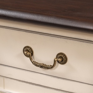 โต๊ะข้างเตียงไม้สไตล์แฮมป์ตันสมัยใหม่แบบลิ้นชักเดียวพร้อมมือจับโลหะ สำหรับห้องนอน ห้องนั่งเล่น ห้องรับประทานอาหาร หรือห้องครัว ตกแต่งบ้าน - Product Image 3