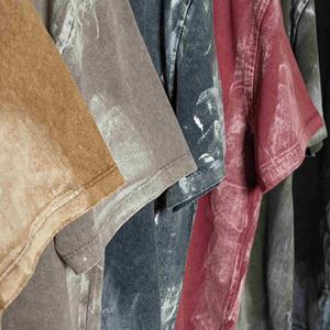 Camiseta de algodón de peso pesado con diseño personalizado de ropa de fabricante, camiseta de gran tamaño lavada con pinturas Retro al por mayor - Product Image 3