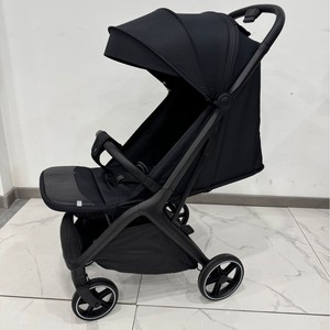 Passeggino Leggero Regolabile per Seduta/Posizione Sdraiata, Chiusura con Un Clic, Carrozzina a Quattro Ruote per Neonati e Bambini - Product Image 1
