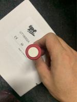 IPF UT18002A Ultraschall-Abstandssensor M18 Gewinde M12 5-Pin Anschluss IP67 0-10V Analogausgang für Füllstandmessung