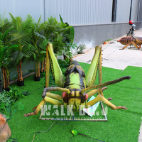 Zoo-Park-Ausstattung Insektenmodell Große Tierstatuen Outdoor-Stahl-Skulptur eines Heuschrecken für Einkaufszentren und Schulen