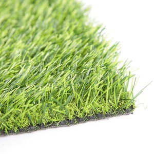 Alfombra de césped artificial de 40mm, alfombra de césped, hierba falsa artificial resistente al agua para exteriores - Product Image 1