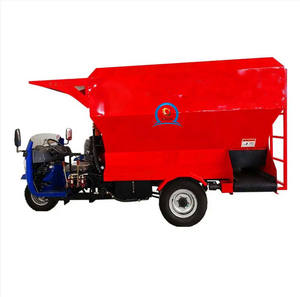 Esparcidor mezclador de alimentos Máquina de alimentación de animales de maíz amarillo Vagón mezclador de alimentos para ganado a la venta - Product Image 1