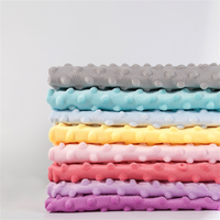 Vêtements pour bébés et vêtements de nuit pour enfants en tissu minky à pois imprimé en tricot warp, ultra doux, pelucheux et imperméable pour couvertures de bébés et filles