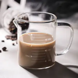 अनुकूलित गर्मी प्रतिरोधी बहुक्रियाशील रसोई ग्लास मापने वाला कप मापने वाला जग