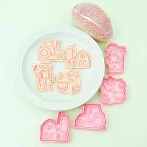 <span class=keywords><strong>Ferme</strong></span> série 3D dessin animé bricolage Animal <span class=keywords><strong>ferme</strong></span> Animation imprimé Biscuit moule en plastique <span class=keywords><strong>emporte</strong></span>-pièces pour faire des Biscuits uniques - Product Image 1