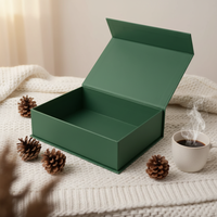Petite boîte cadeau en carton rigide biodégradable avec fermeture magnétique, impression offset avec revêtement UV en feuille d'argent pour parfums, chaussettes, fourrures