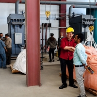 Équipement d'usine de production de lessive automatique, ligne de production de poudre détergente à haute productivité, système de contrôle PLC, moteur, pompe