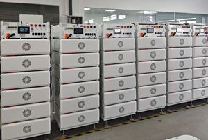 ระบบกักเก็บพลังงานไฟฟ้าแรงสูง 76.8V 314AH 265KWH ระบบไฮบริดโซลาร์เซลล์ สำหรับอุตสาหกรรมและพาณิชย์ แบบตู้รวมแรงสูง - Product Image 6