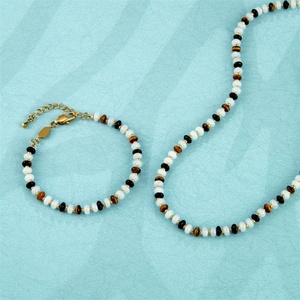 Ensemble de bijoux pour femmes en or plaqué or, simple et élégant, en acier inoxydable avec pierre d'agate - Product Image 4