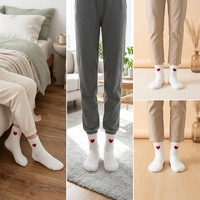 Chaussettes pour femmes de haute qualité, épaisses, chaudes, douces, écologiques, avec logo personnalisé en forme de cœur rouge, chaussettes douillettes unisexes