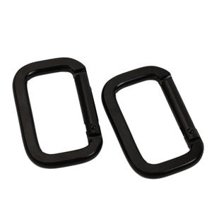 Mousqueton rectangulaire en alliage d'aluminium avec impression UV, crochet de mode pour extérieur avec anneau porte-clés et boucle de sangle pour sac - Product Image 4