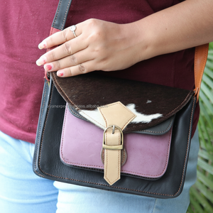 Bolso cruzado de cuero de piel auténtica hecho a mano, elegante bolso informal para compras, cierre de botón, decoración de borlas, estampado de piel de Animal - Product Image 1