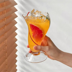 Jarra de Cerveza de Vidrio Curvo Personalizada y Creativa de 470 ml, Estilo INS, Reutilizable, <span class=keywords><strong>con</strong></span> Paredes Gruesas, para Jugos, Bebidas Heladas, Batidos, Helados - Product Image 4