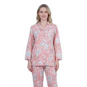 Ensemble de pyjama en coton à manches longues, imprimé floral élégant et léger, pour femmes, tissu doux et respirant, pour se détendre et dormir - Product Image 1