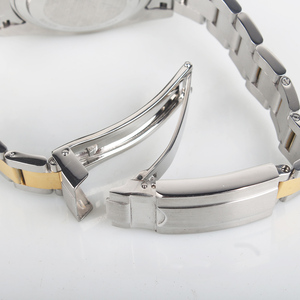 कस्टम पुरुषों की लक्जरी फैशन घड़ी 3 एटम गोता स्टेनलेस स्टील क्वार्ट्ज खेल घड़ियों के साथ ग्लास डायल विंडो सिक्का प्रकार के साथ - Product Image 6