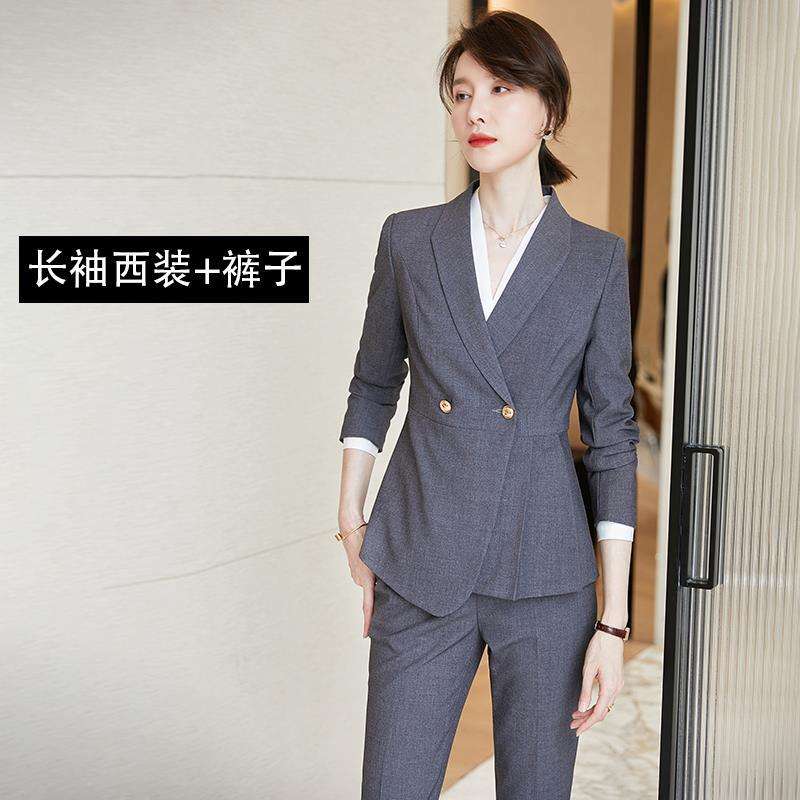 Gris (pantalon de costume à manches longues)