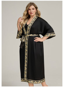 Ensemble de Robe de Nuit Luxe en Satin Uni Doux et Respirant pour Femme Grande Taille, Robe Thermique à Col en V et Taille Élastique, Longueur Complète, Tenue d'Intérieur Élégante - Product Image 4
