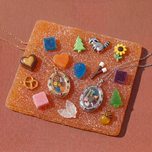 <span class=keywords><strong>Ciondolo</strong></span> Portafoto Retrò Europeo-Americano Personalizzabile, Apribile, Design Cavo Fai-da-Te, Scatola Trasparente con Finitura in Oro 18k - Product Image 1