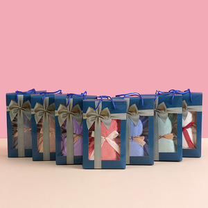Vente flash, serviette <span class=keywords><strong>de</strong></span> haute qualité à bas prix, logo 30x30 cm, ensemble <span class=keywords><strong>de</strong></span> serviettes en velours corail, ensemble <span class=keywords><strong>de</strong></span> serviettes dans un coffret <span class=keywords><strong>cadeau</strong></span>, ours en peluche, serviette <span class=keywords><strong>de</strong></span> <span class=keywords><strong>mariage</strong></span> pour les <span class=keywords><strong>invités</strong></span> - Product Image 6