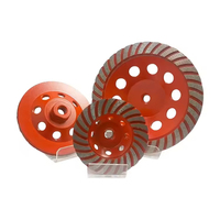 Vente en gros de granulats de haute qualité, grain 16-300 #   Disques de polissage et de meulage segmentés pour béton et marbre de 5 pouces