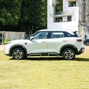 Электромобиль BYD Yuan Up Atto 2 2025 года, внедорожник с интеллектуальным управлением, запас хода >700 км и двигатель мощностью 300 кВт - Product Image 2