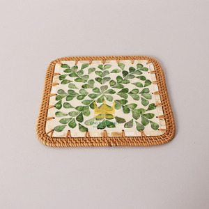 Vietnam High Quality Mother of Pearl Eco-Friendly Modern 330mm Diameter Charger Plates Top Selling Luxurious Dinner <b>Place</b> <b>Mats</b> - Product Image 3