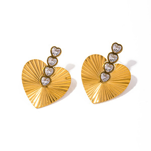 18K Pvd chapado en oro de acero inoxidable forma de <span class=keywords><strong>abanico</strong></span> redondo Stub Pendiente Cubic Zirconia Pendientes de perlas para las mujeres - Product Image 6