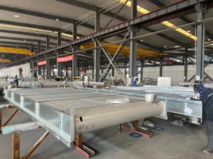 Trocador de Calor de Tubo Aletado Ar-Água Tipo Placa - Product Image 1